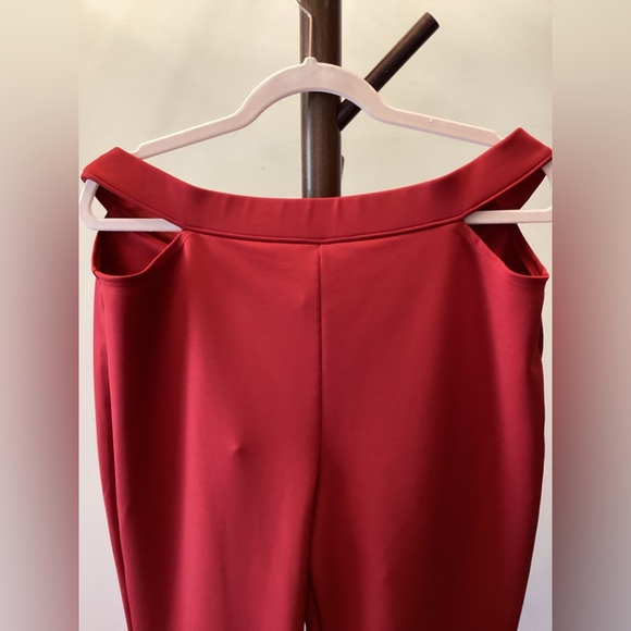 Wild Fable side hip cutout flare pant legging. Size XL. - Picture 2 of 5